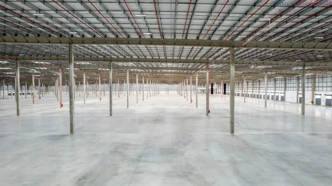 Foto 8 de Armazém / Galpão para alugar, 5741m2 em Dona Catarina, Sao Roque - SP