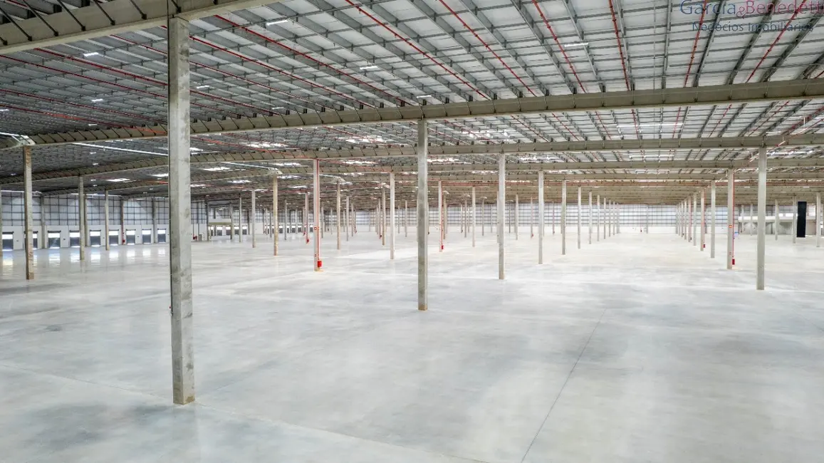 Foto 8 de Armazém / Galpão para alugar, 6551m2 em Dona Catarina, Sao Roque - SP