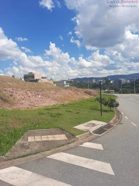 Foto 3 de Terreno / Lote à venda, 716m2 em Loteamento Residencial e Comercial Horto Florestal, Jundiai - SP