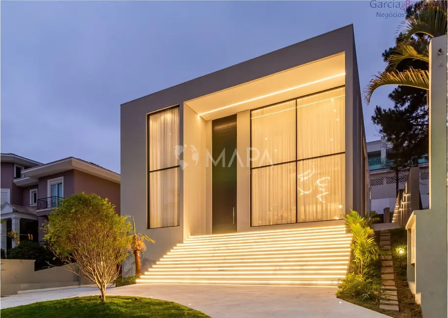 Casa de Condomínio com 6 quartos à venda, 1038m2 em Tamboré, Santana De Parnaiba - SP - imagem 1 Foto 1 de Casa de Condomínio com 6 quartos à venda, 1038m2 em Tamboré, Santana De Parnaiba - SP