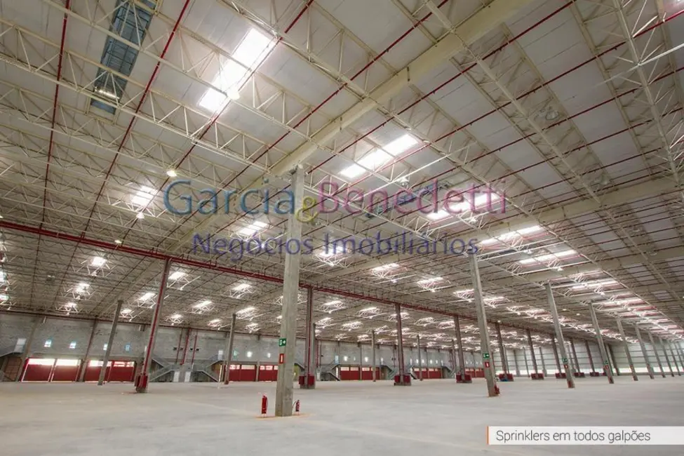 Foto 6 de Armazém / Galpão para alugar, 1656m2 em Quinhaú, Embu Das Artes - SP