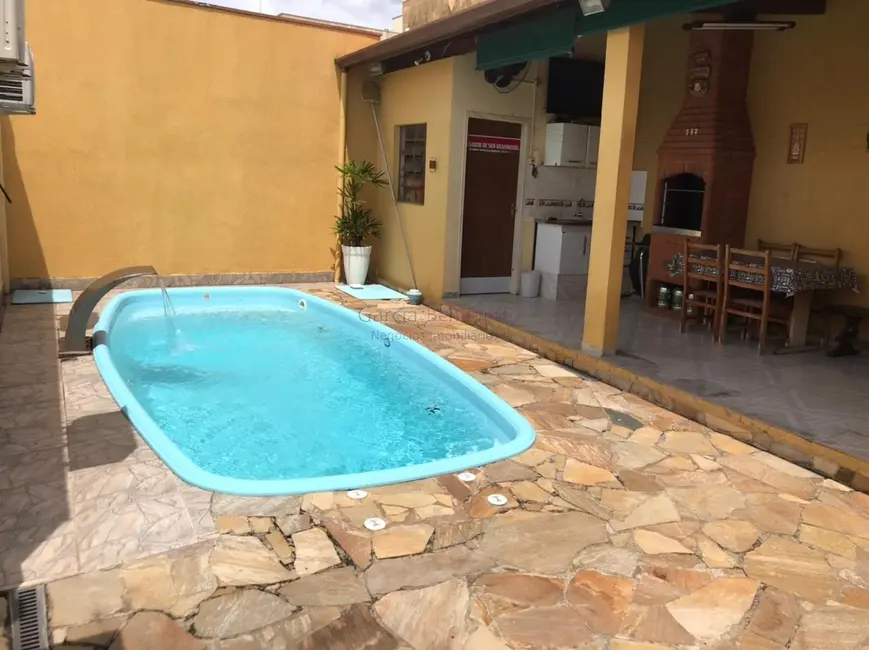 Casa com 3 quartos à venda, 264m2 em Vila Progresso, Jundiai - SP - imagem 3 Foto 3 de Casa com 3 quartos à venda, 264m2 em Vila Progresso, Jundiai - SP