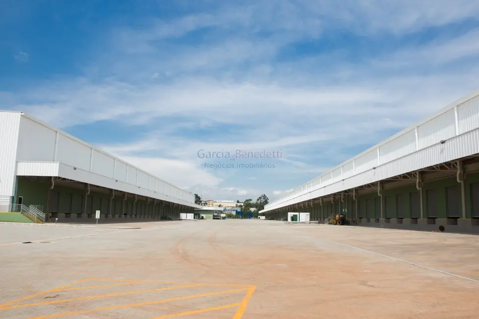 Foto 3 de Armazém / Galpão para alugar, 5531m2 em Portão, Aruja - SP