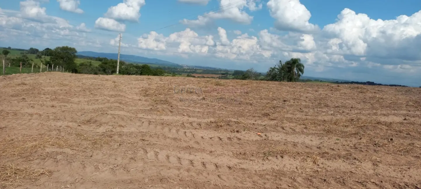 Foto 4 de Sítio / Rancho à venda, 605000m2 em Centro, Tatui - SP