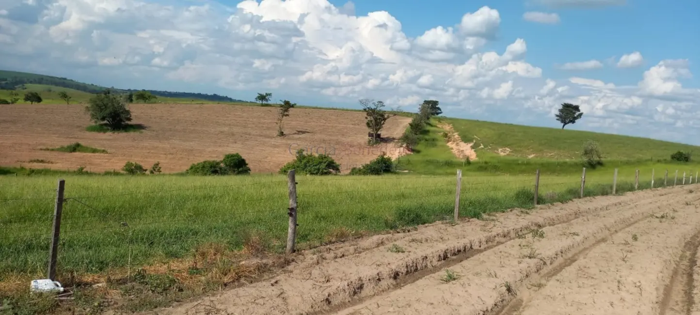 Foto 7 de Sítio / Rancho à venda, 605000m2 em Centro, Tatui - SP