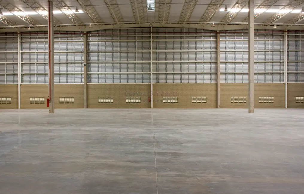 Armazém / Galpão para alugar, 3239m2 em Jardim Shangai, Jundiai - SP - imagem 8 Foto 8 de Armazém / Galpão para alugar, 3239m2 em Jardim Shangai, Jundiai - SP