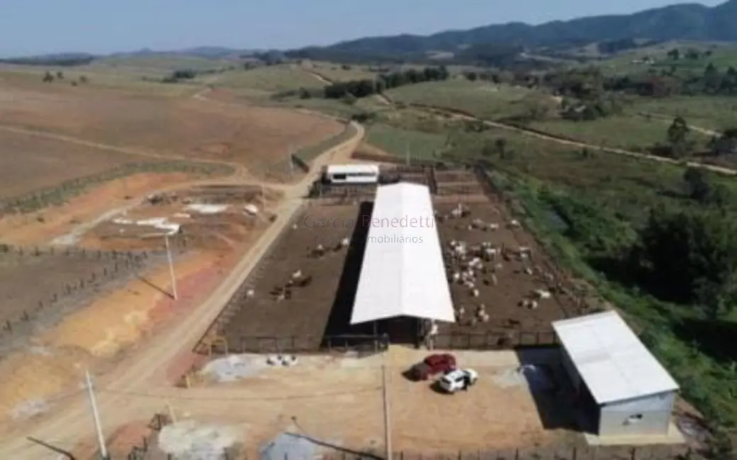Foto 1 de Fazenda / Haras com 2 quartos à venda, 2541000m2 em Sao Jose Dos Campos - SP