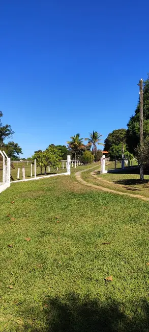 Chácara com 14 quartos à venda, 25000m2 em Centro, Itapetininga - SP - imagem 4 Foto 4 de Chácara com 14 quartos à venda, 25000m2 em Centro, Itapetininga - SP