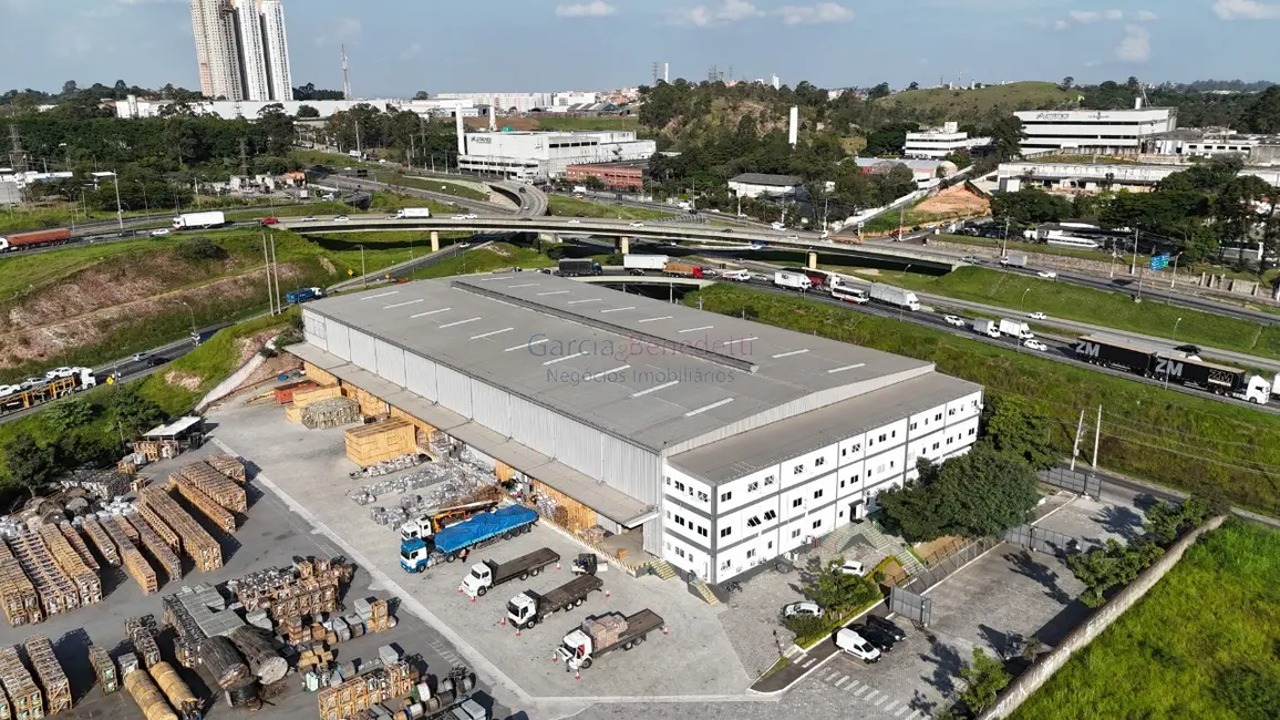 Foto 2 de Armazém / Galpão para alugar, 5176m2 em Água Morna, Embu Das Artes - SP