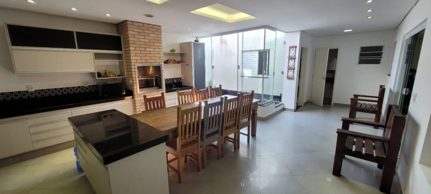 Casa de Condomínio com 5 quartos à venda, 184m2 em Jardim Ermida I, Jundiai - SP - imagem 2 Foto 2 de Casa de Condomínio com 5 quartos à venda, 184m2 em Jardim Ermida I, Jundiai - SP