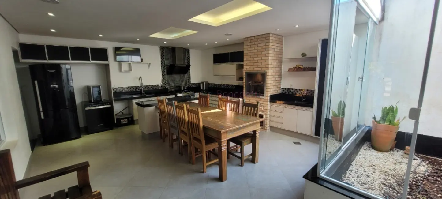 Casa de Condomínio com 5 quartos à venda, 184m2 em Jardim Ermida I, Jundiai - SP - imagem 1 Foto 1 de Casa de Condomínio com 5 quartos à venda, 184m2 em Jardim Ermida I, Jundiai - SP