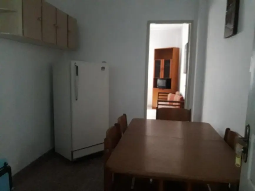 Foto 4 de Apartamento à venda, 30m2 em Centro, Sao Vicente - SP