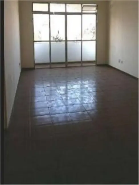 Foto 1 de Apartamento com 2 quartos para alugar, 110m2 em Embaré, Santos - SP