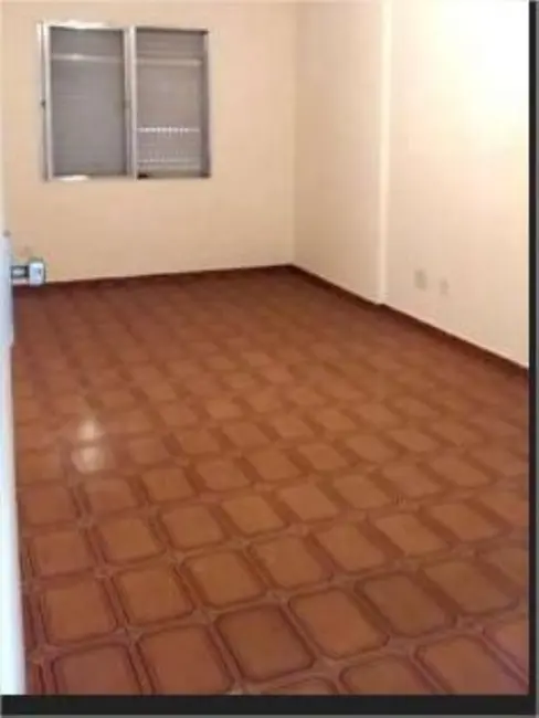 Apartamento com 2 quartos para alugar, 110m2 em Embaré, Santos - SP - imagem 6 Foto 6 de Apartamento com 2 quartos para alugar, 110m2 em Embaré, Santos - SP