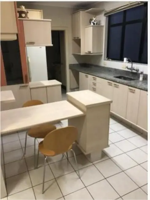 Apartamento com 3 quartos à venda, 147m2 em Pompéia, Santos - SP - imagem 8 Foto 8 de Apartamento com 3 quartos à venda, 147m2 em Pompéia, Santos - SP