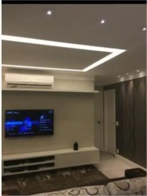 Foto 3 de Apartamento com 2 quartos à venda, 72m2 em Centro, Sao Vicente - SP