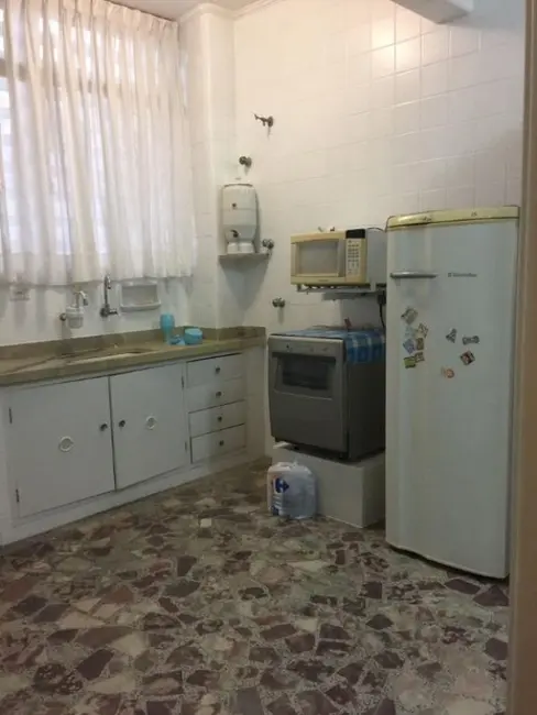 Apartamento com 2 quartos para alugar, 100m2 em Boqueirão, Santos - SP - imagem 6 Foto 6 de Apartamento com 2 quartos para alugar, 100m2 em Boqueirão, Santos - SP