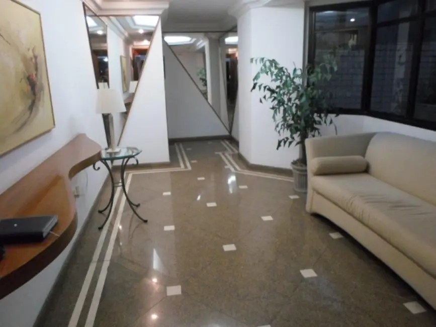 Apartamento com 3 quartos à venda, 250m2 em Pompéia, Santos - SP - imagem 3 Foto 3 de Apartamento com 3 quartos à venda, 250m2 em Pompéia, Santos - SP