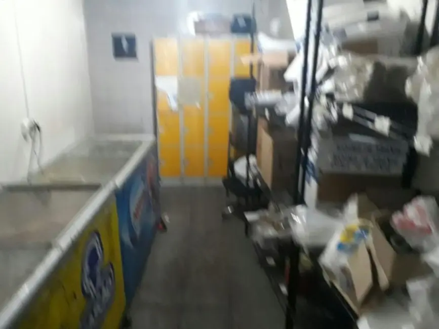 Foto 1 de Loja à venda e para alugar, 120m2 em Santos - SP