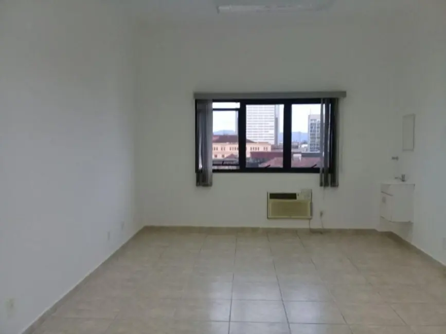 Sala Comercial à venda e para alugar, 30m2 em Centro, Santos - SP - imagem 5 Foto 5 de Sala Comercial à venda e para alugar, 30m2 em Centro, Santos - SP