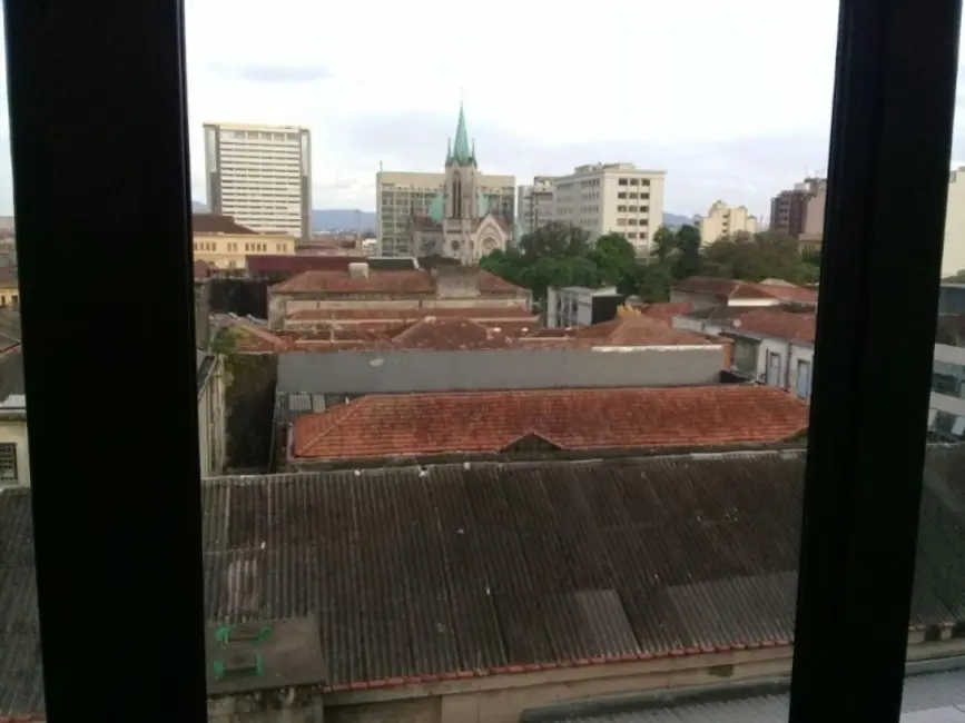 Sala Comercial à venda e para alugar, 30m2 em Centro, Santos - SP - imagem 6 Foto 6 de Sala Comercial à venda e para alugar, 30m2 em Centro, Santos - SP
