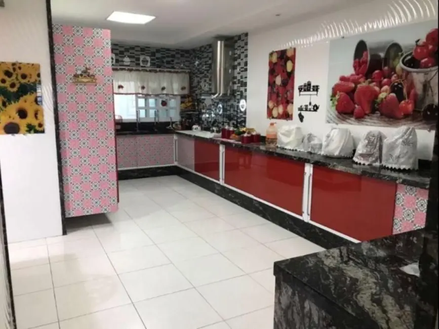 Foto 7 de Sobrado com 4 quartos à venda, 360m2 em Marapé, Santos - SP