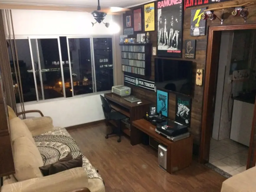 Foto 1 de Apartamento com 2 quartos à venda, 76m2 em Marapé, Santos - SP