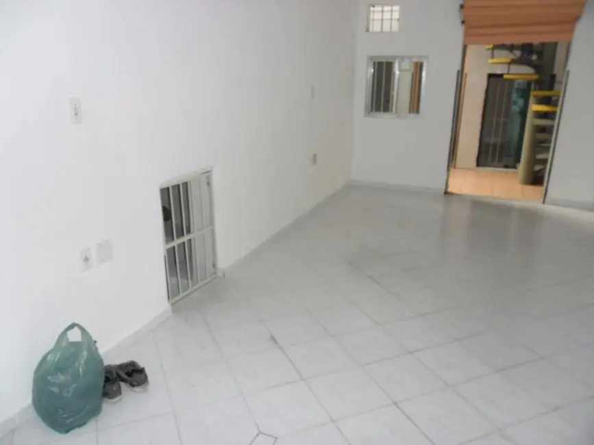 Loja para alugar, 250m2 em Santos - SP - imagem 4 Foto 4 de Loja para alugar, 250m2 em Santos - SP