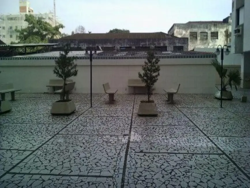 Foto 6 de Apartamento com 2 quartos à venda, 65m2 em Santos - SP