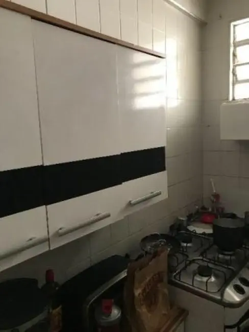 Foto 5 de Kitnet à venda, 31m2 em Gonzaga, Santos - SP