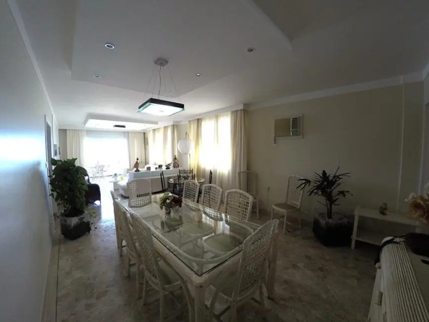 Apartamento com 3 quartos à venda, 161m2 em Gonzaga, Santos - SP - imagem 3 Foto 3 de Apartamento com 3 quartos à venda, 161m2 em Gonzaga, Santos - SP