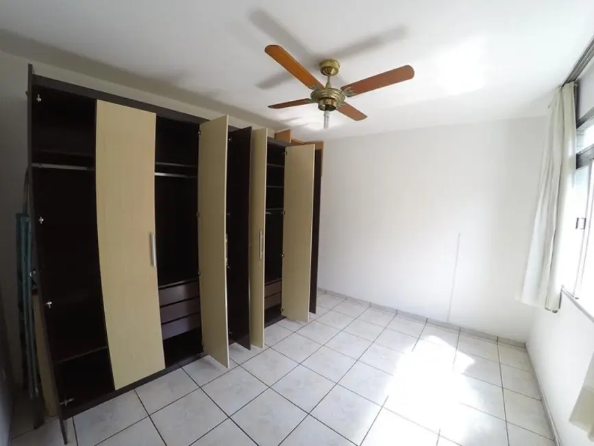 Apartamento com 1 quarto à venda, 58m2 em Gonzaga, Santos - SP - imagem 4 Foto 4 de Apartamento com 1 quarto à venda, 58m2 em Gonzaga, Santos - SP