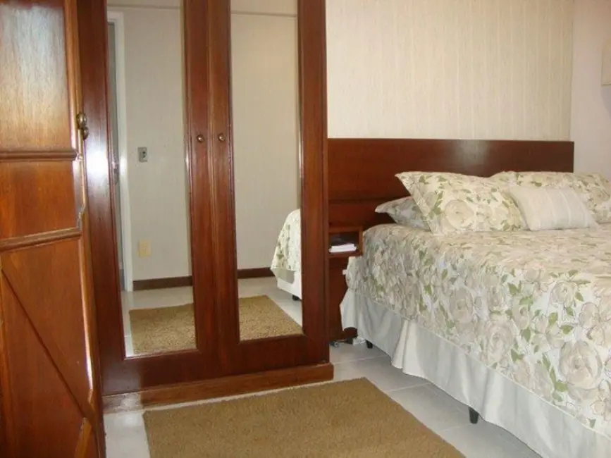 Foto 9 de Apartamento com 2 quartos à venda, 112m2 em Embaré, Santos - SP