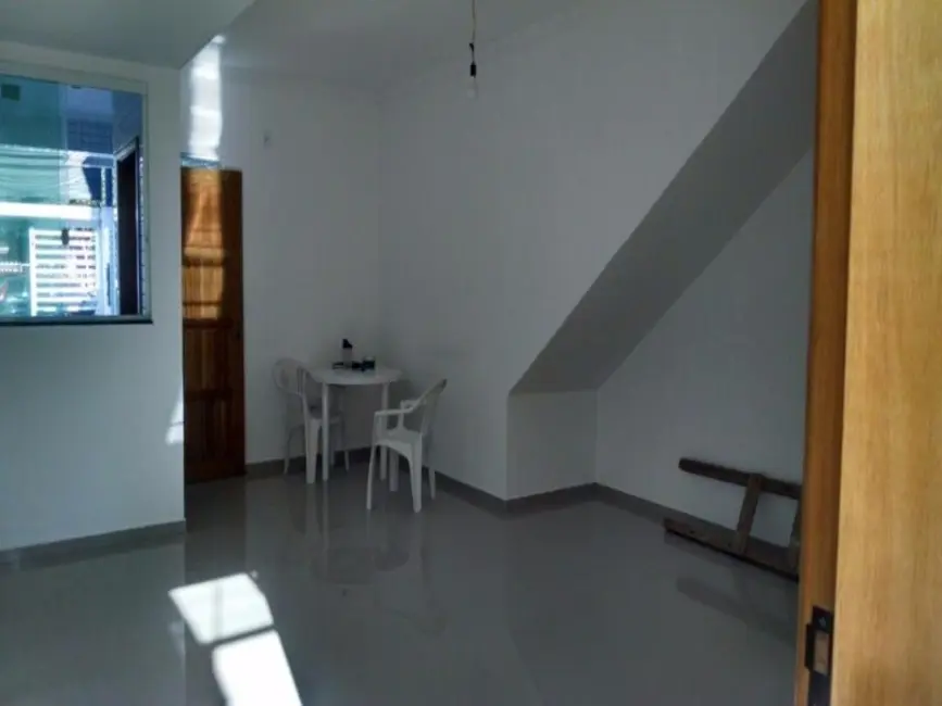 Casa com 3 quartos à venda, 110m2 em Estuário, Santos - SP - imagem 3 Foto 3 de Casa com 3 quartos à venda, 110m2 em Estuário, Santos - SP