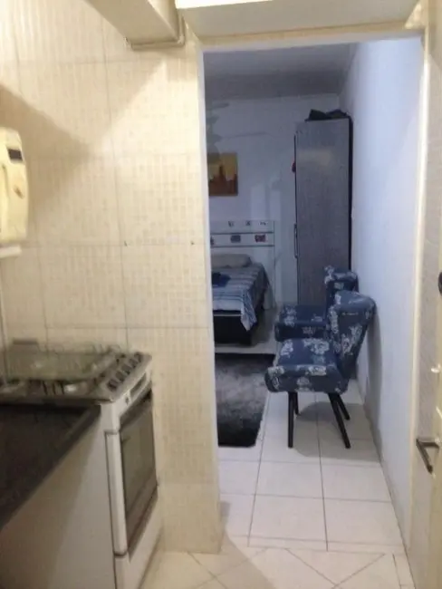 Foto 9 de Kitnet à venda, 33m2 em Itararé, Sao Vicente - SP