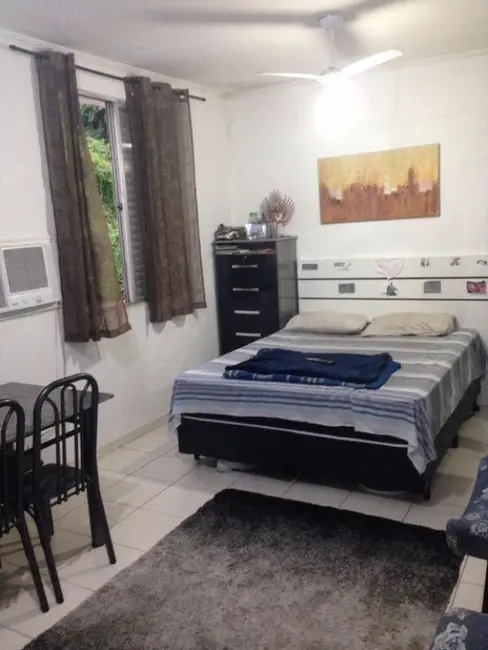 Foto 6 de Kitnet à venda, 33m2 em Itararé, Sao Vicente - SP