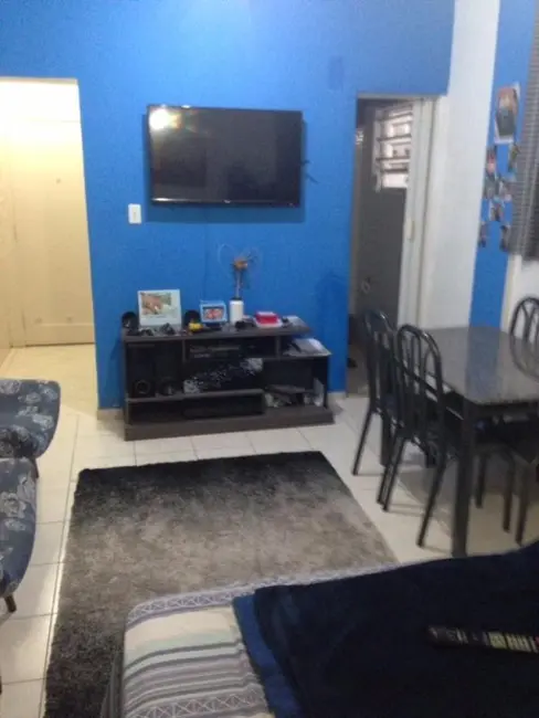 Foto 2 de Kitnet à venda, 33m2 em Itararé, Sao Vicente - SP