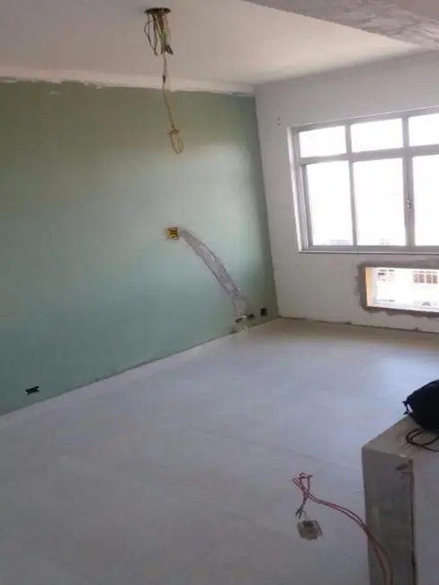 Foto 1 de Apartamento com 1 quarto à venda, 51m2 em Embaré, Santos - SP