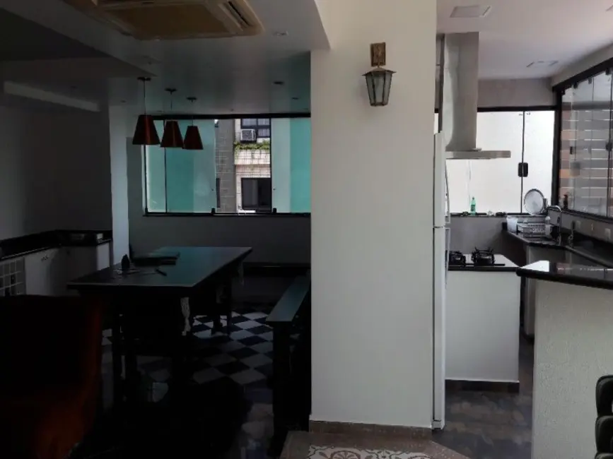 Apartamento com 4 quartos à venda, 289m2 em Gonzaga, Santos - SP - imagem 8 Foto 8 de Apartamento com 4 quartos à venda, 289m2 em Gonzaga, Santos - SP