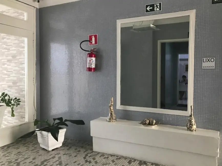 Kitnet à venda, 35m2 em Boqueirão, Santos - SP - imagem 9 Foto 9 de Kitnet à venda, 35m2 em Boqueirão, Santos - SP