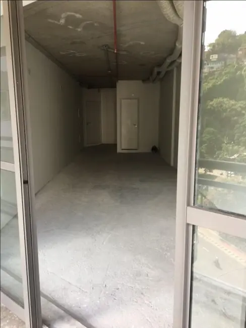 Foto 9 de Sala Comercial à venda, 53m2 em Valongo, Santos - SP