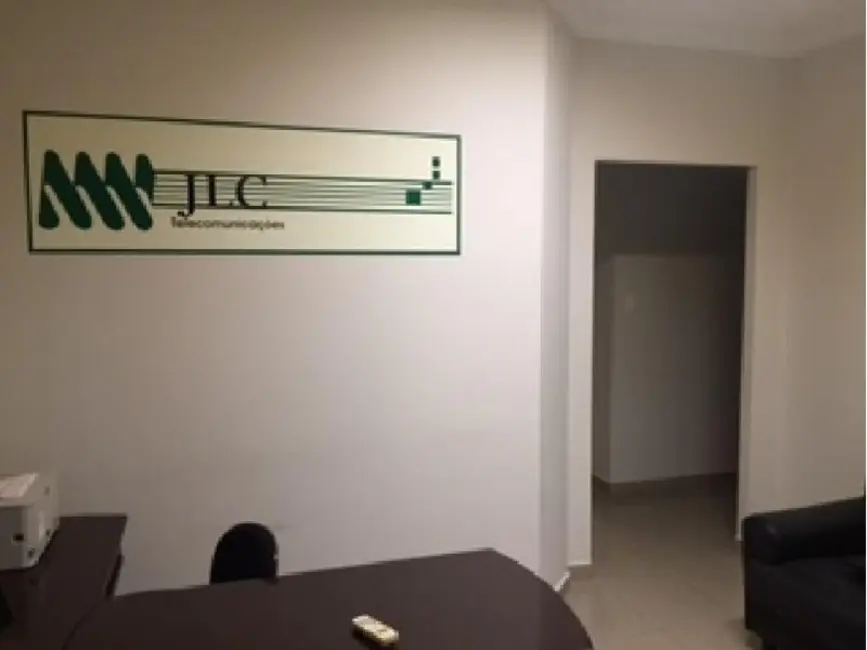 Sala Comercial à venda e para alugar, 70m2 em Embaré, Santos - SP - imagem 3 Foto 3 de Sala Comercial à venda e para alugar, 70m2 em Embaré, Santos - SP