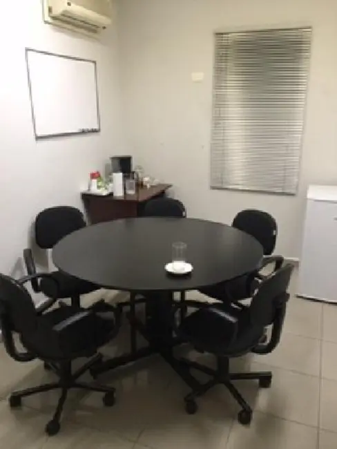 Sala Comercial à venda e para alugar, 70m2 em Embaré, Santos - SP - imagem 7 Foto 7 de Sala Comercial à venda e para alugar, 70m2 em Embaré, Santos - SP