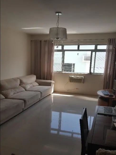 Apartamento com 2 quartos à venda, 116m2 em Embaré, Santos - SP - imagem 2 Foto 2 de Apartamento com 2 quartos à venda, 116m2 em Embaré, Santos - SP