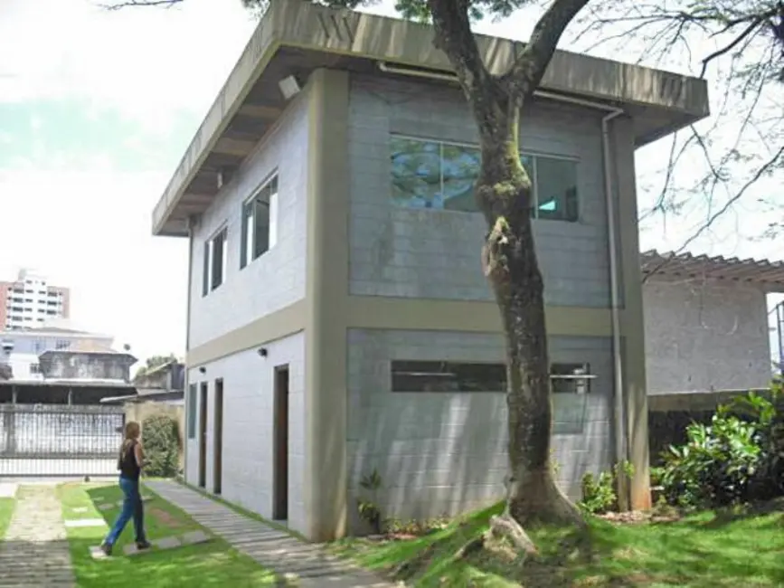 Armazém / Galpão para alugar, 753m2 em Ponta da Praia, Santos - SP - imagem 5 Foto 5 de Armazém / Galpão para alugar, 753m2 em Ponta da Praia, Santos - SP