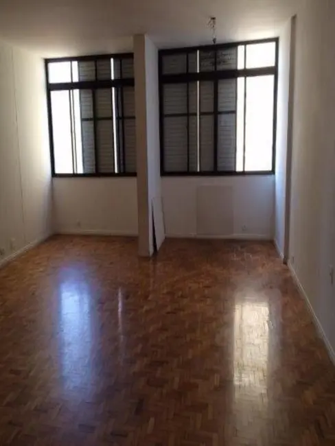 Apartamento com 2 quartos para alugar, 180m2 em José Menino, Santos - SP - imagem 1 Foto 1 de Apartamento com 2 quartos para alugar, 180m2 em José Menino, Santos - SP