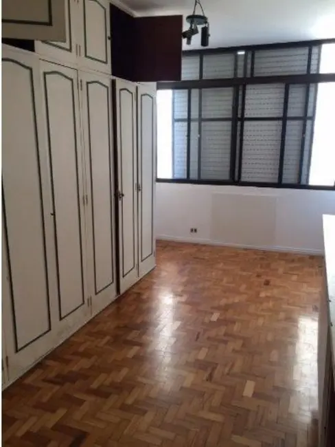 Apartamento com 2 quartos para alugar, 180m2 em José Menino, Santos - SP - imagem 2 Foto 2 de Apartamento com 2 quartos para alugar, 180m2 em José Menino, Santos - SP