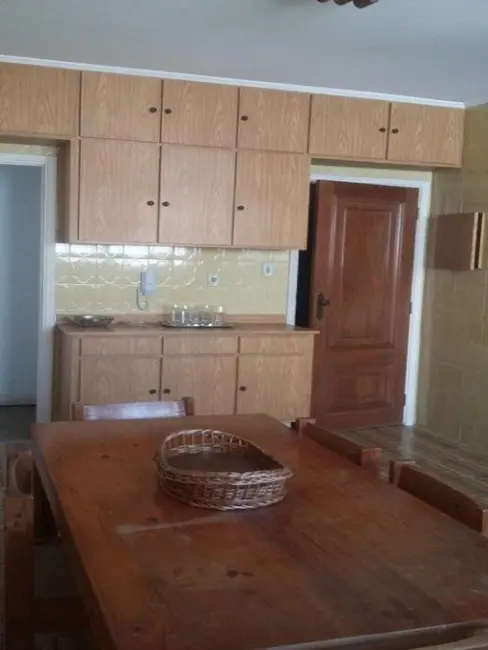 Apartamento com 3 quartos à venda, 204m2 em Gonzaga, Santos - SP - imagem 3 Foto 3 de Apartamento com 3 quartos à venda, 204m2 em Gonzaga, Santos - SP