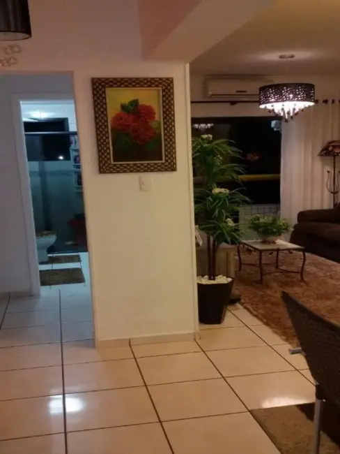 Apartamento com 2 quartos à venda, 83m2 em Praia Grande - SP - imagem 8 Foto 8 de Apartamento com 2 quartos à venda, 83m2 em Praia Grande - SP