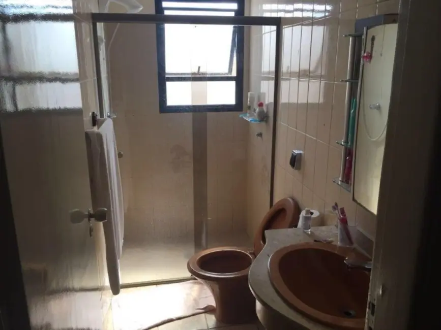Apartamento com 2 quartos para alugar, 120m2 em Gonzaga, Santos - SP - imagem 6 Foto 6 de Apartamento com 2 quartos para alugar, 120m2 em Gonzaga, Santos - SP